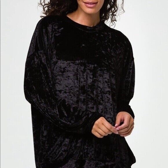 Onzie Oversized Boyfriend Sweatshirt One Size Mock Neck Velvet Black NWT B22 - Picture 1 of 6